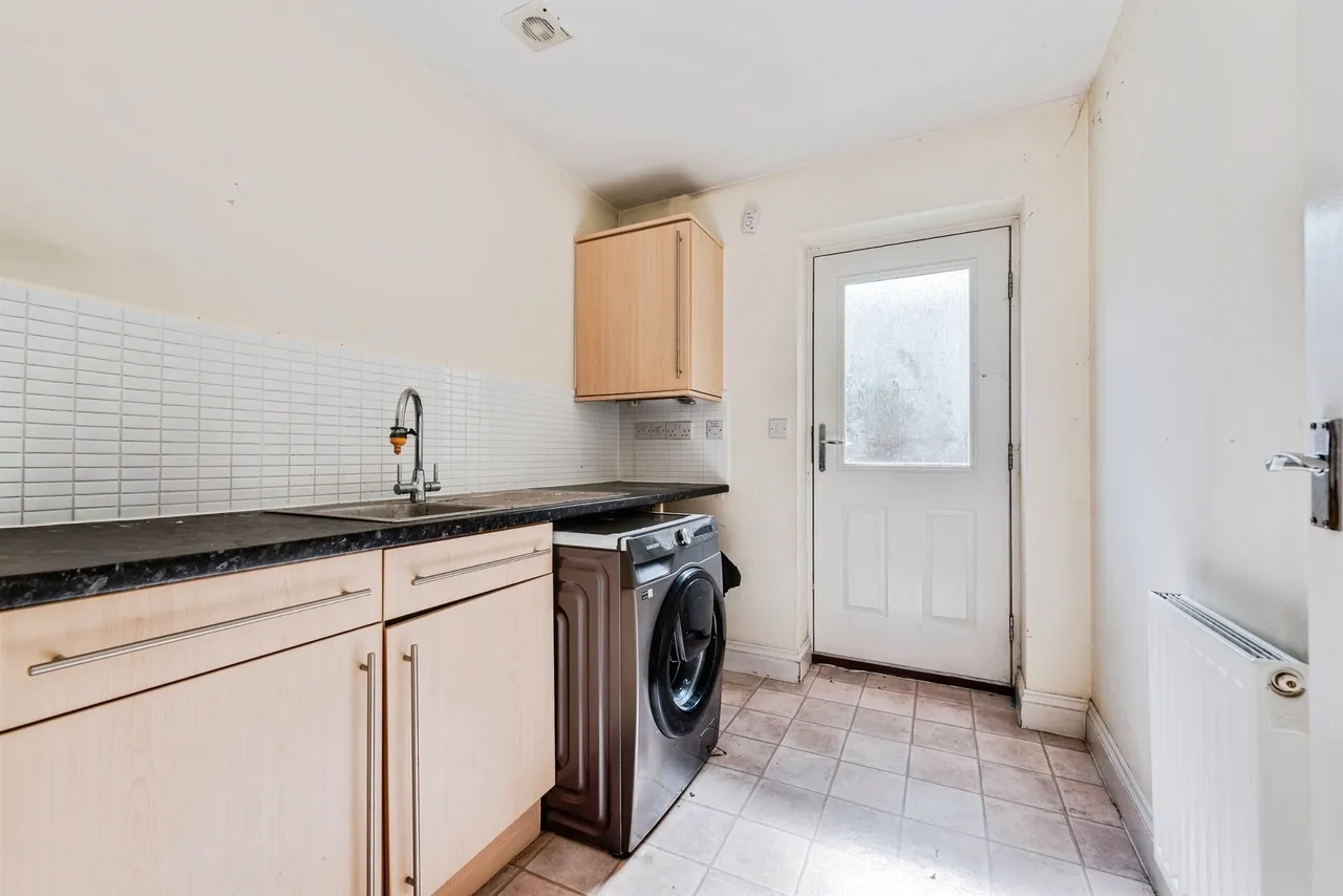 Pasteur Drive, Swindon, SN1, photo 6