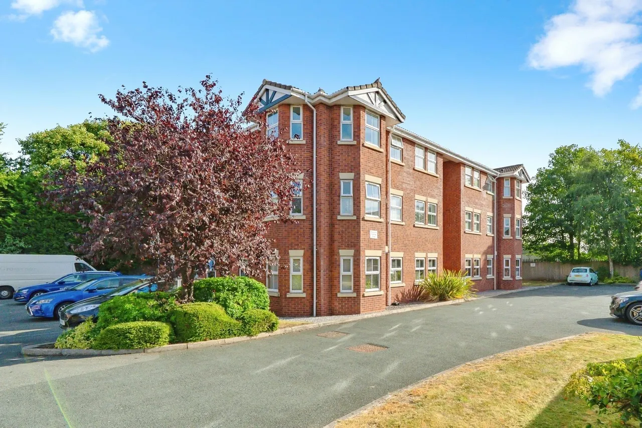 Ashfield Gardens, Warrington, Cheshire, WA4, photo 9