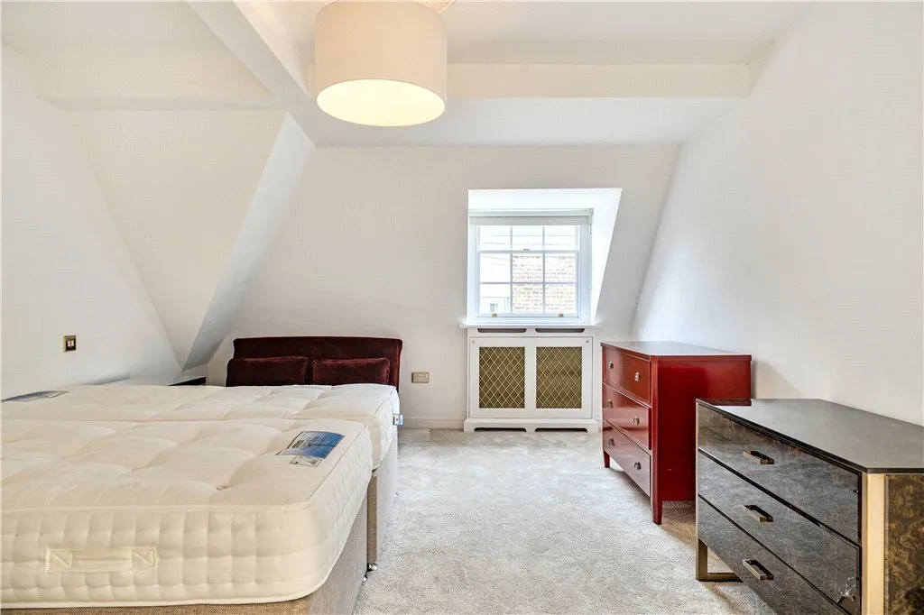 Upper Brook Street, Mayfair, W1K, photo 21