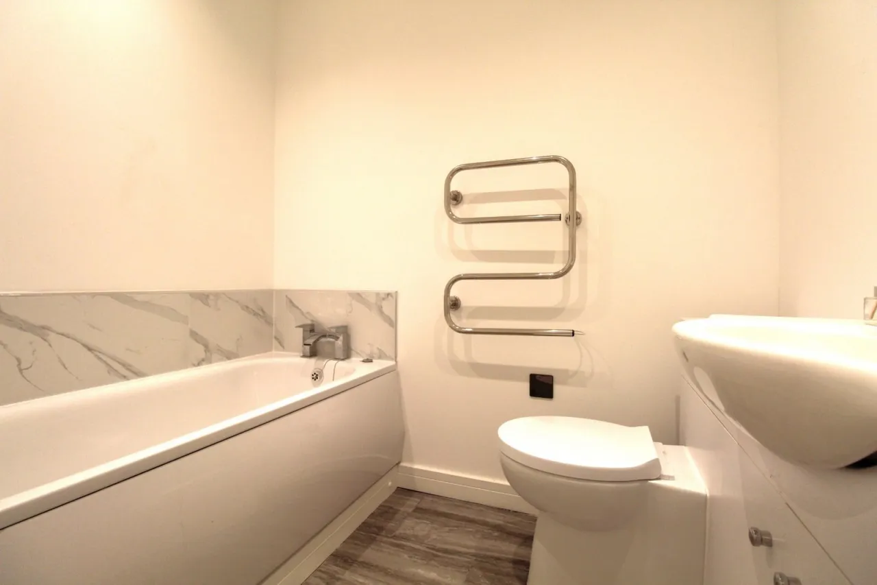 Avonmouth Road, Avonmouth, BS11, photo 5