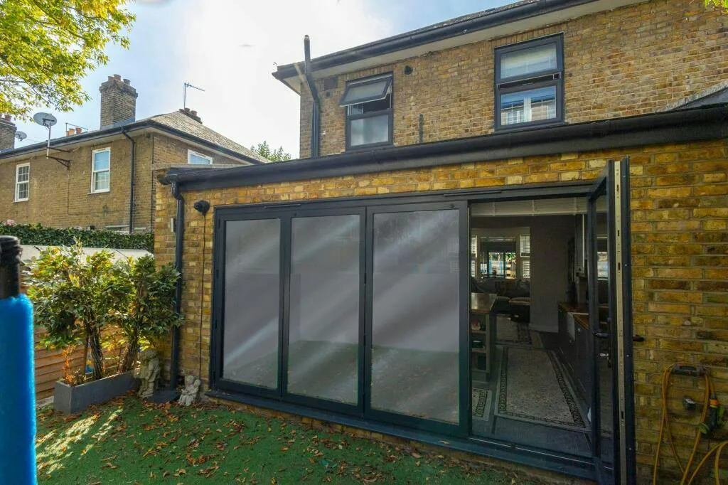 Kingfield Street, London, E14, photo 10