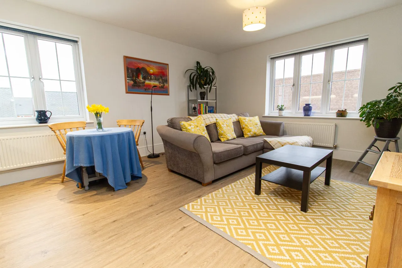 Almond House Mulberry Walk, Fleet, GU51 5EG, photo 6