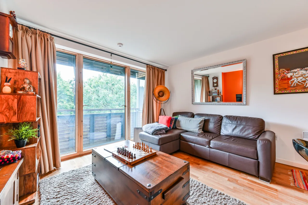 11 Gainsborough Studios South, 1 Poole Street, London, photo 2