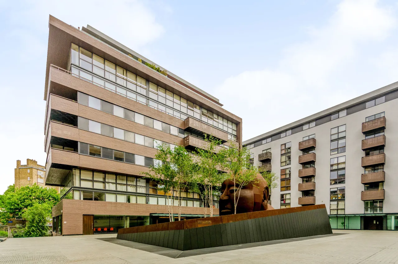 11 Gainsborough Studios South, 1 Poole Street, London, photo 3