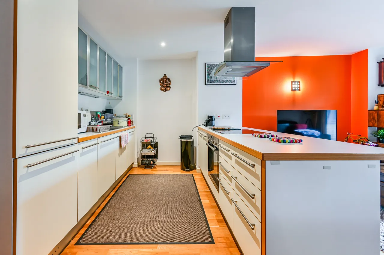 11 Gainsborough Studios South, 1 Poole Street, London, photo 11