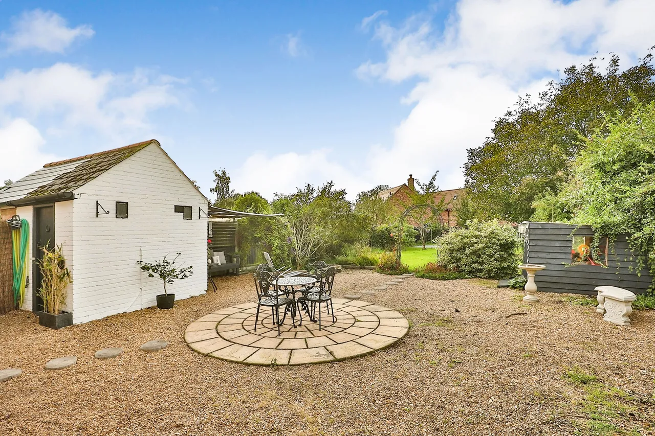School Road, Holme Hale, Norfolk, photo 2