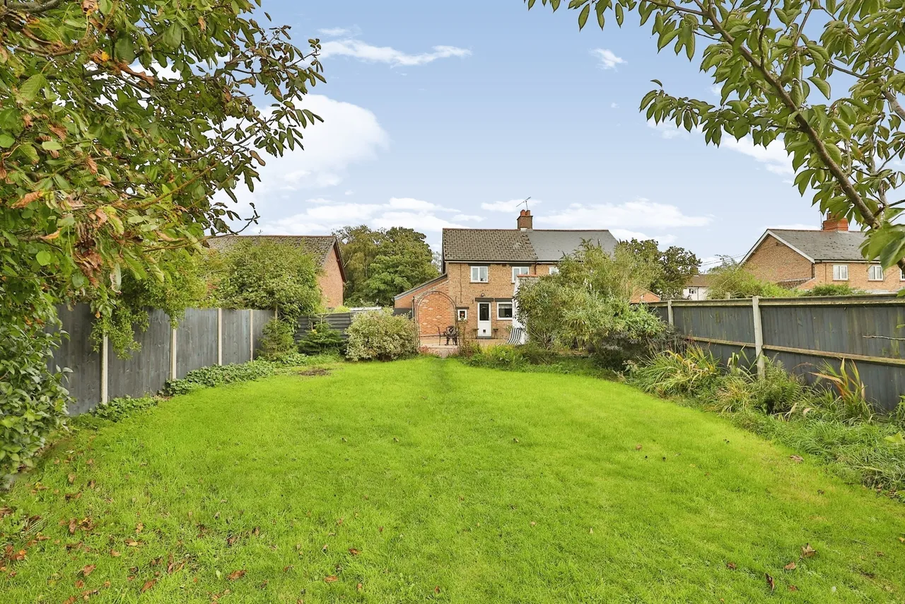 3 bed house for sale — School Road, Holme Hale, Norfolk