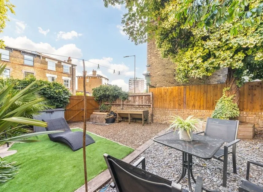 Moulins Road, Victoria Park, E9, photo 6