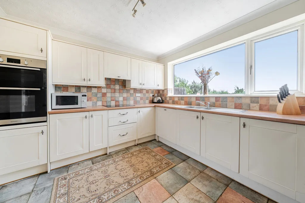 Heath Road, Warboys, PE28, photo 6