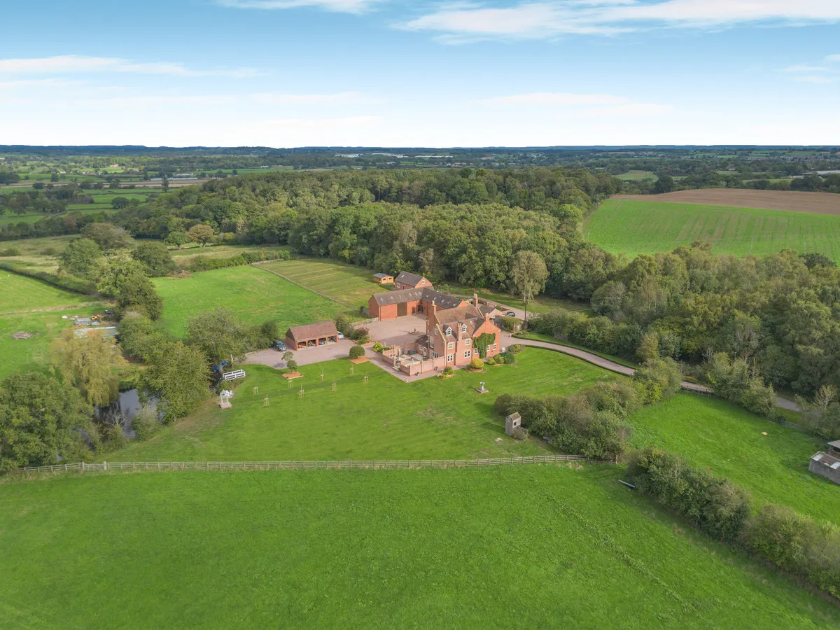 Broadhill, Gnosall, ST20, photo 41
