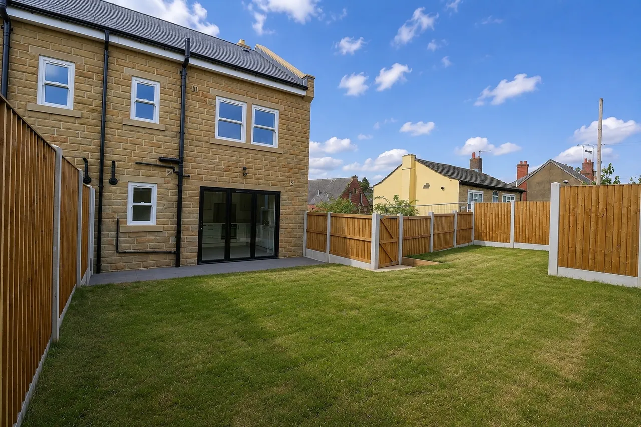Fartown, Pudsey, LS28, photo 12