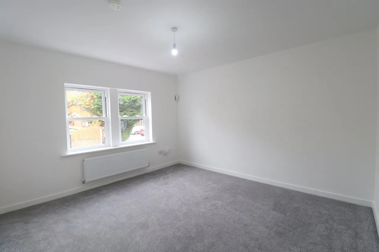 Fartown, Pudsey, LS28, photo 4