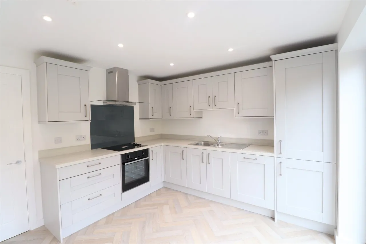 Fartown, Pudsey, LS28, photo 2