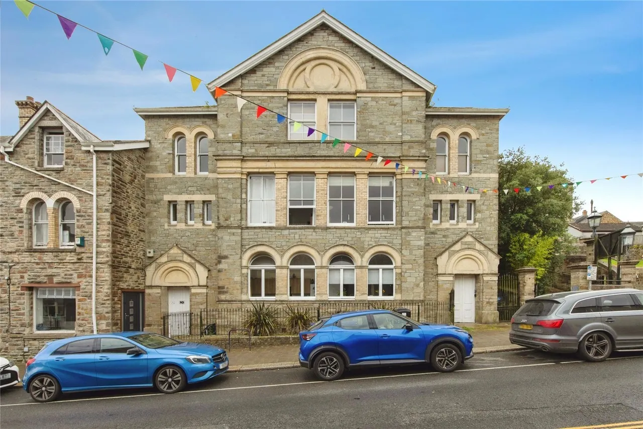 Fore Street, Bodmin, PL31, photo 16