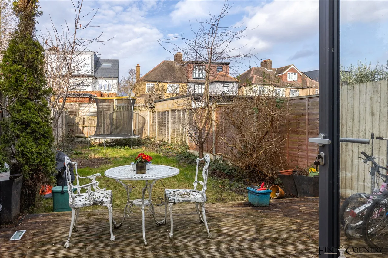 Doyle Gardens, London, photo 4