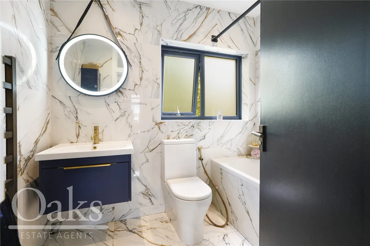 Stanford Road, Norbury, SW16, photo 12