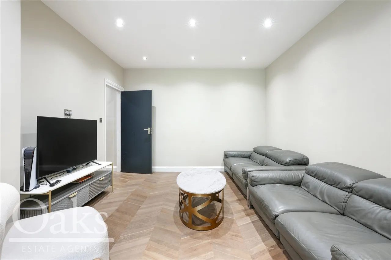 Stanford Road, Norbury, SW16, photo 3