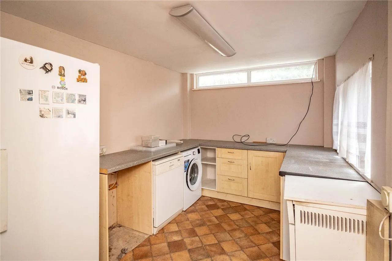 Stonehouse Road, Bromsgrove, Worcestershire, B60 2JY, photo 7