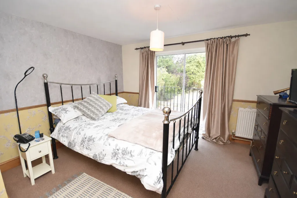 Brook Road, Whitchurch, photo 11