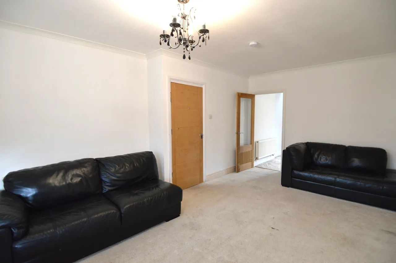 Chandos Street, Nuneaton, CV11, photo 3