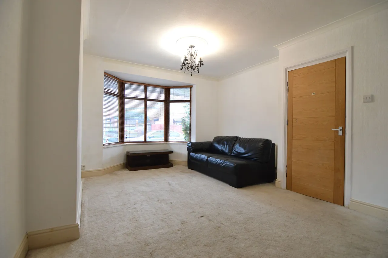 Chandos Street, Nuneaton, CV11, photo 2