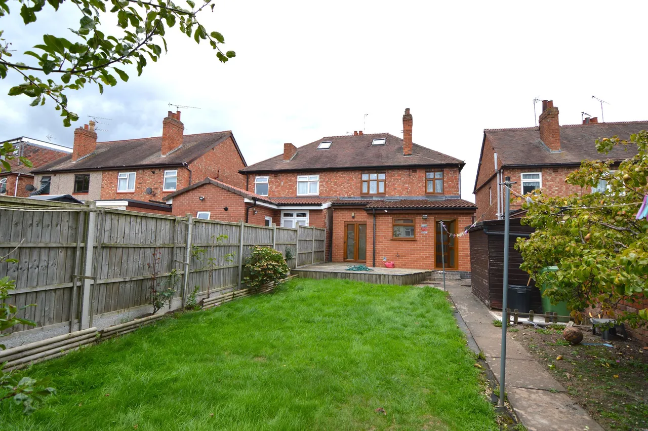 Chandos Street, Nuneaton, CV11, photo 13