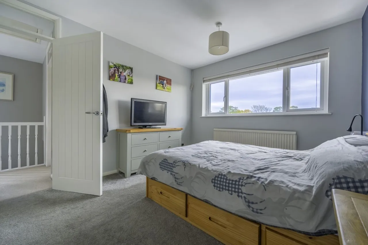 Oakleaze, Minety, SN16, photo 11