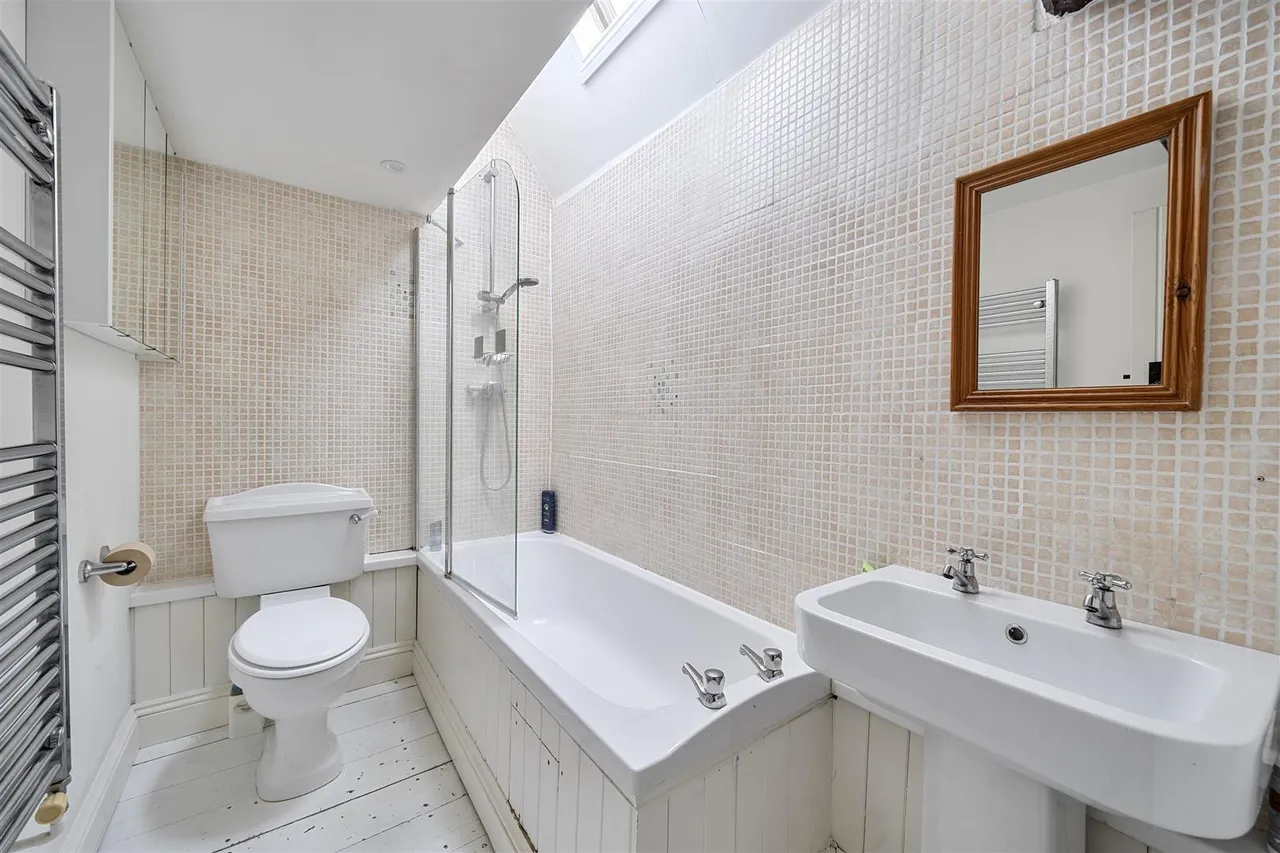Westwells, Neston, SN13, photo 12