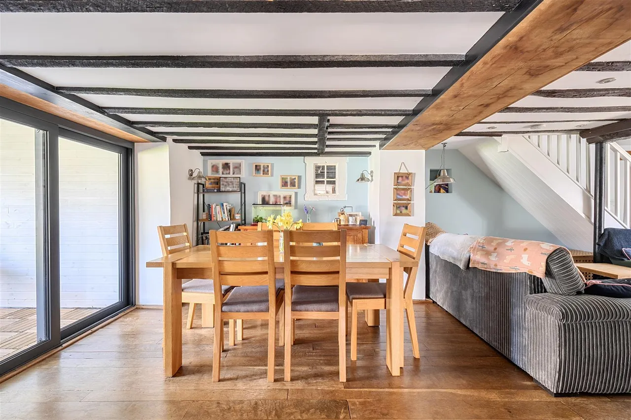 Westwells, Neston, SN13, photo 5