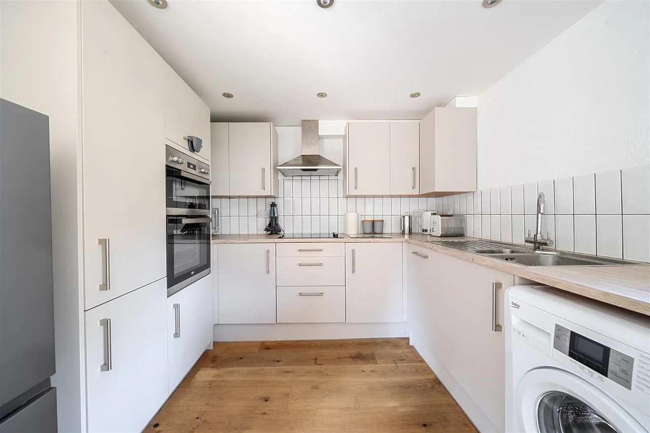 Westwells, Neston, SN13, photo 14