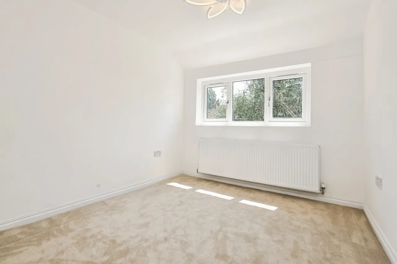 Doulton Road, Rowley Regis, B65, photo 17