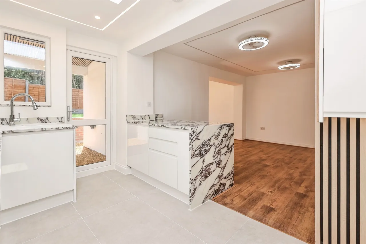 Doulton Road, Rowley Regis, B65, photo 3
