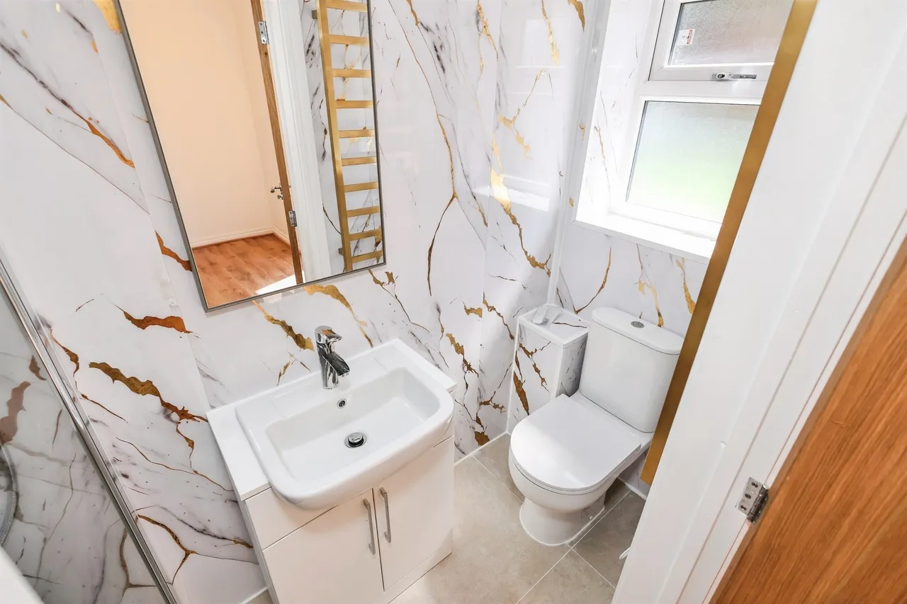 Doulton Road, Rowley Regis, B65, photo 7