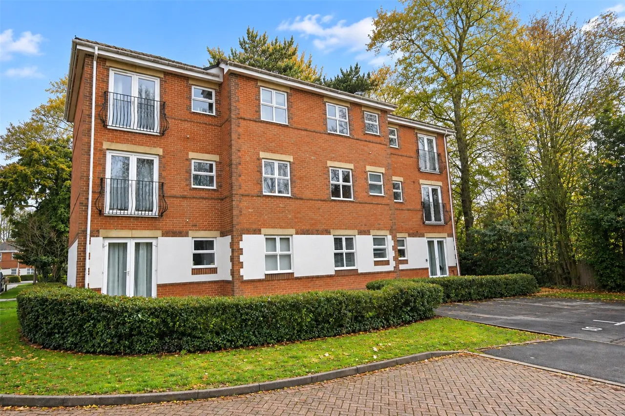 Regent Court, Norn Hill, Basingstoke, RG21, photo 8