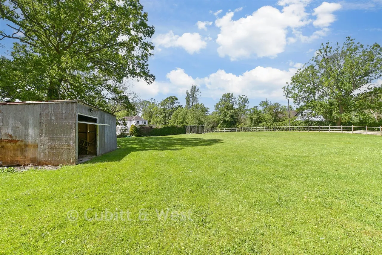 Meath Green Lane, Horley, RH6, photo 16