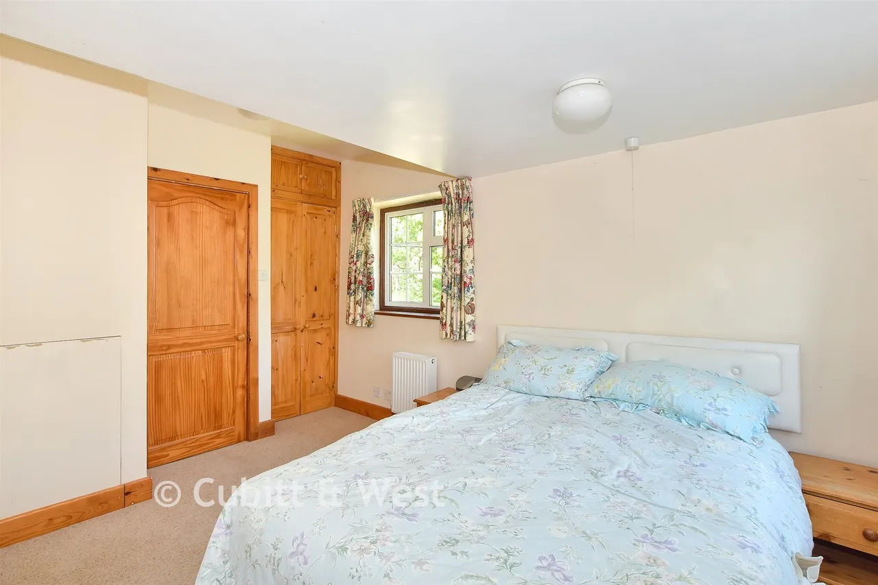 Meath Green Lane, Horley, RH6, photo 11