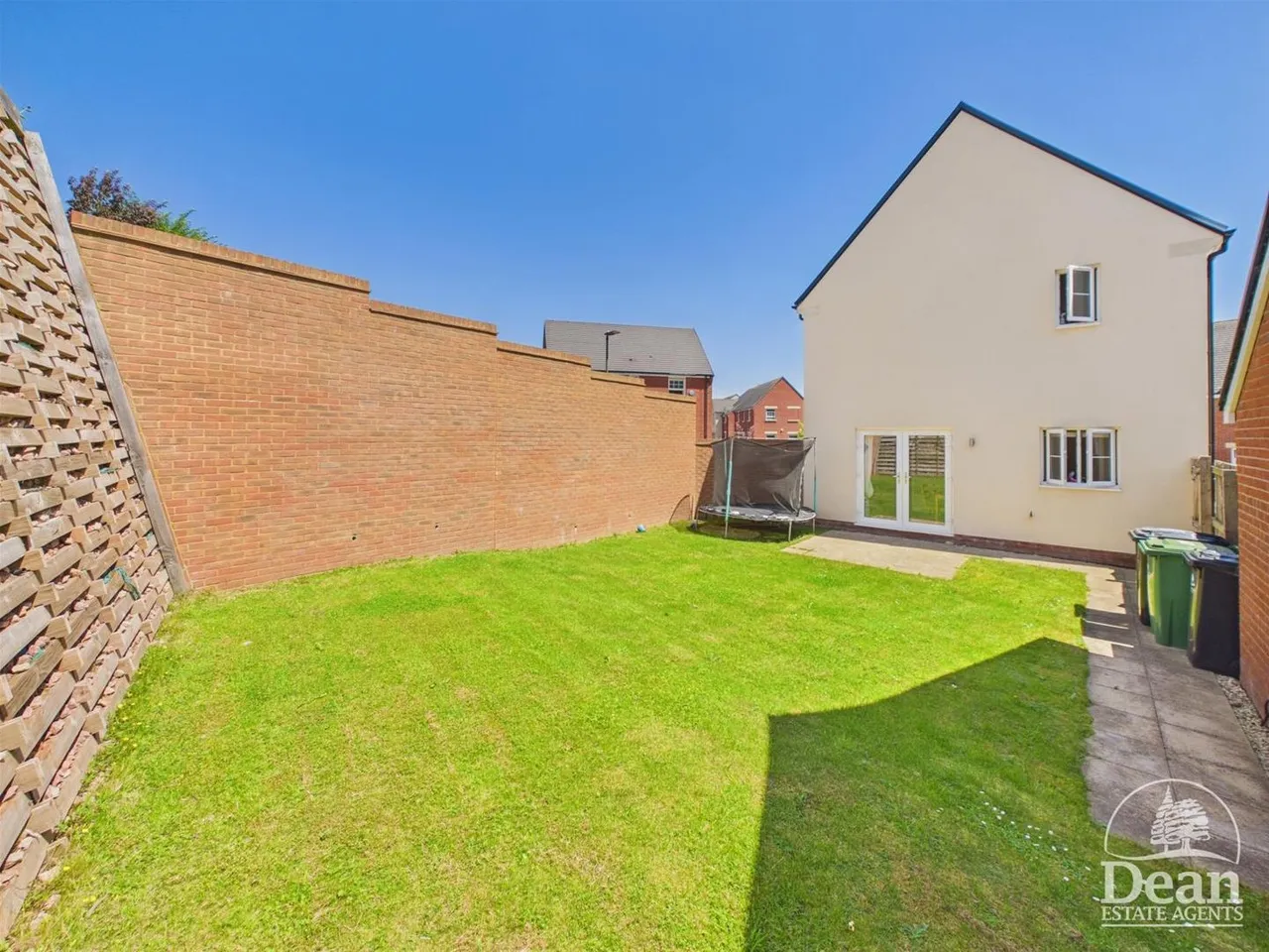 Brookfields, Lydney, photo 2