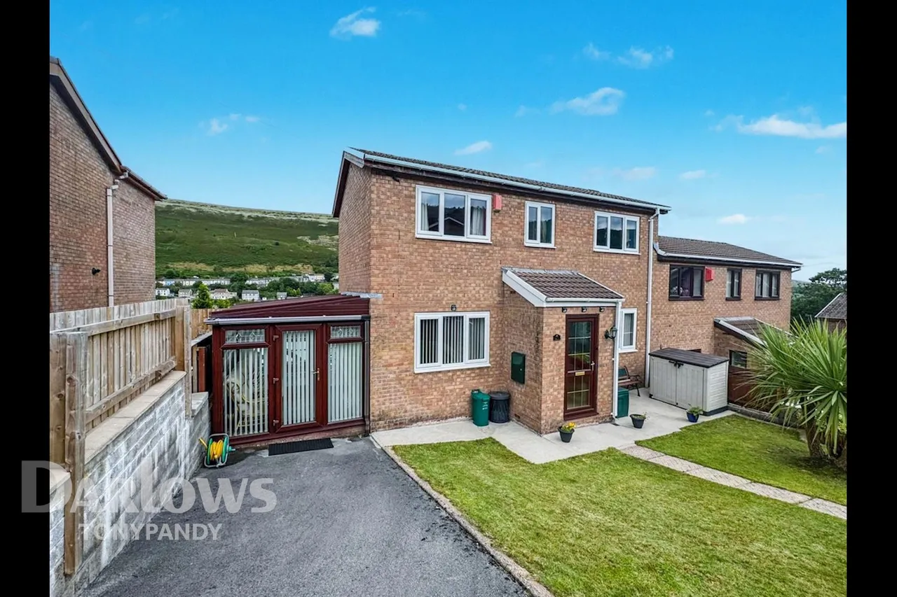 Rhondda Fechan Farm Ferndale, CF43, photo 25