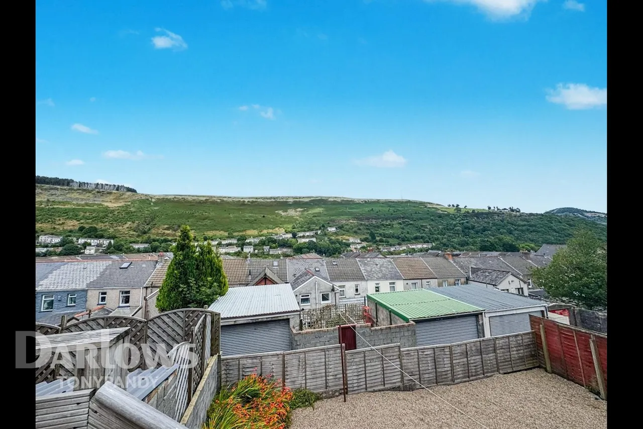 Rhondda Fechan Farm Ferndale, CF43, photo 23