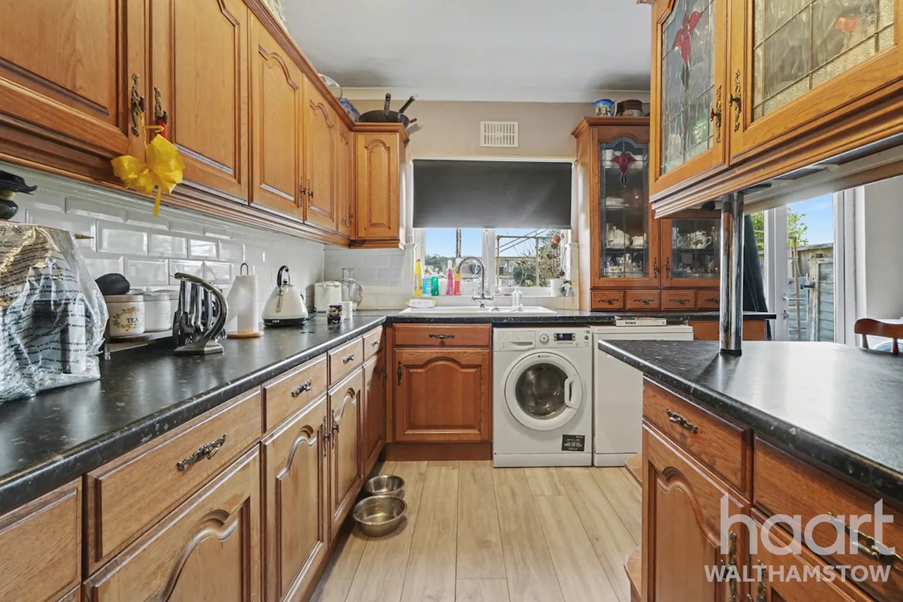 Forest View Road, London, E17, photo 6