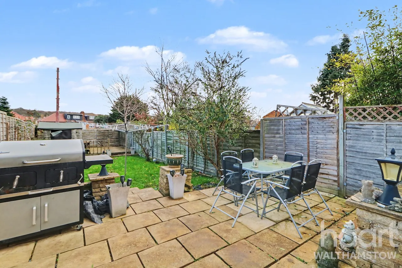 Forest View Road, London, E17, photo 17