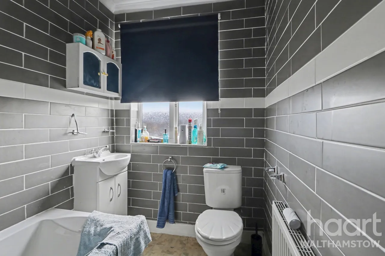Forest View Road, London, E17, photo 13