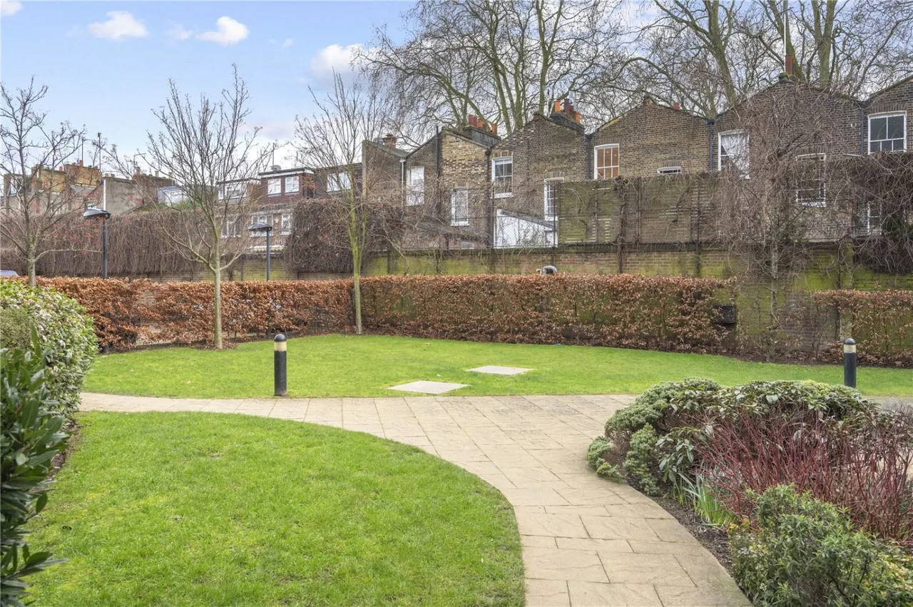 1 bed flat for sale, Shepperton Road, Islington, N1