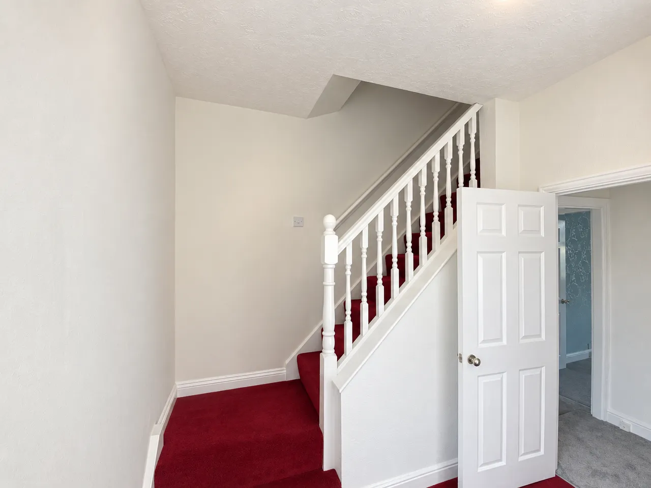 Springfield Avenue, Marple, SK6, photo 14