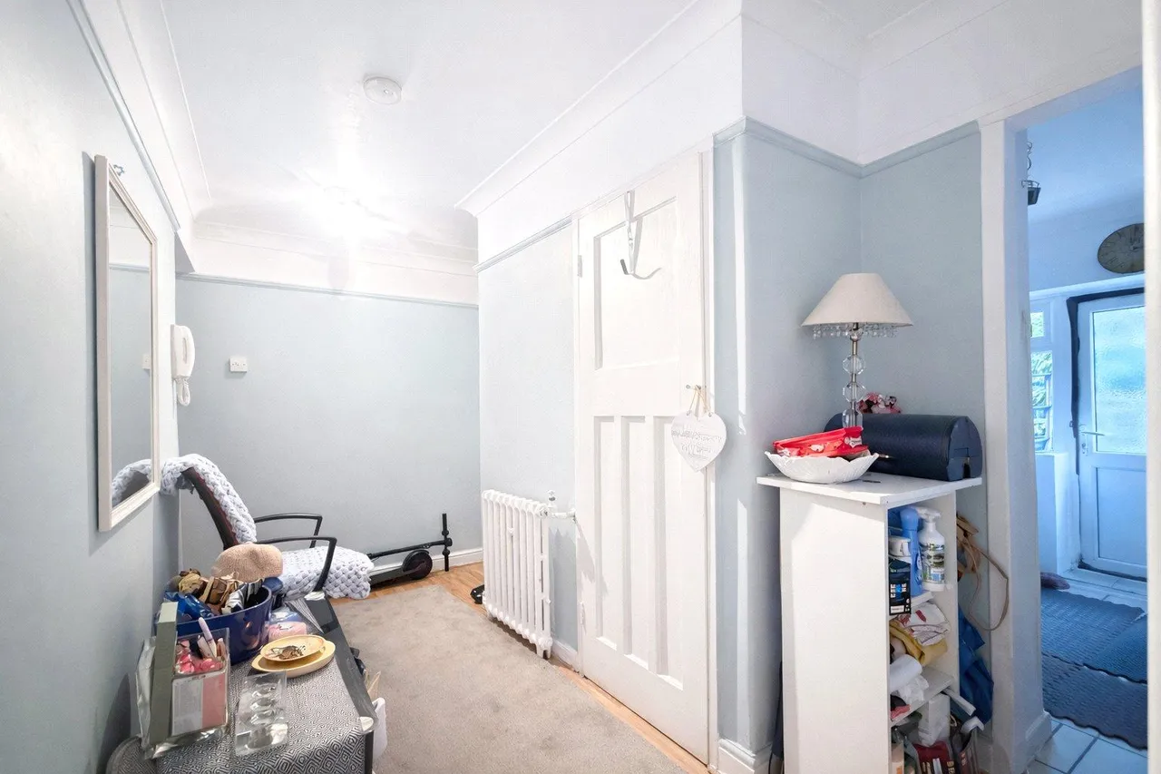 Lee High Road, London, SE13, photo 10