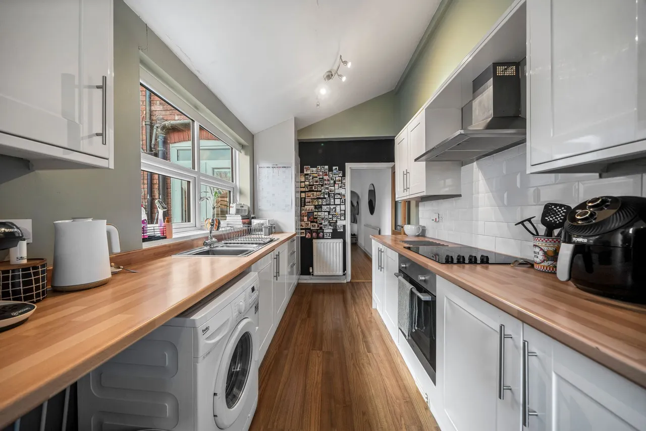 Winmarleigh Gardens, Leigh, Leigh, WN7 3JF, photo 8