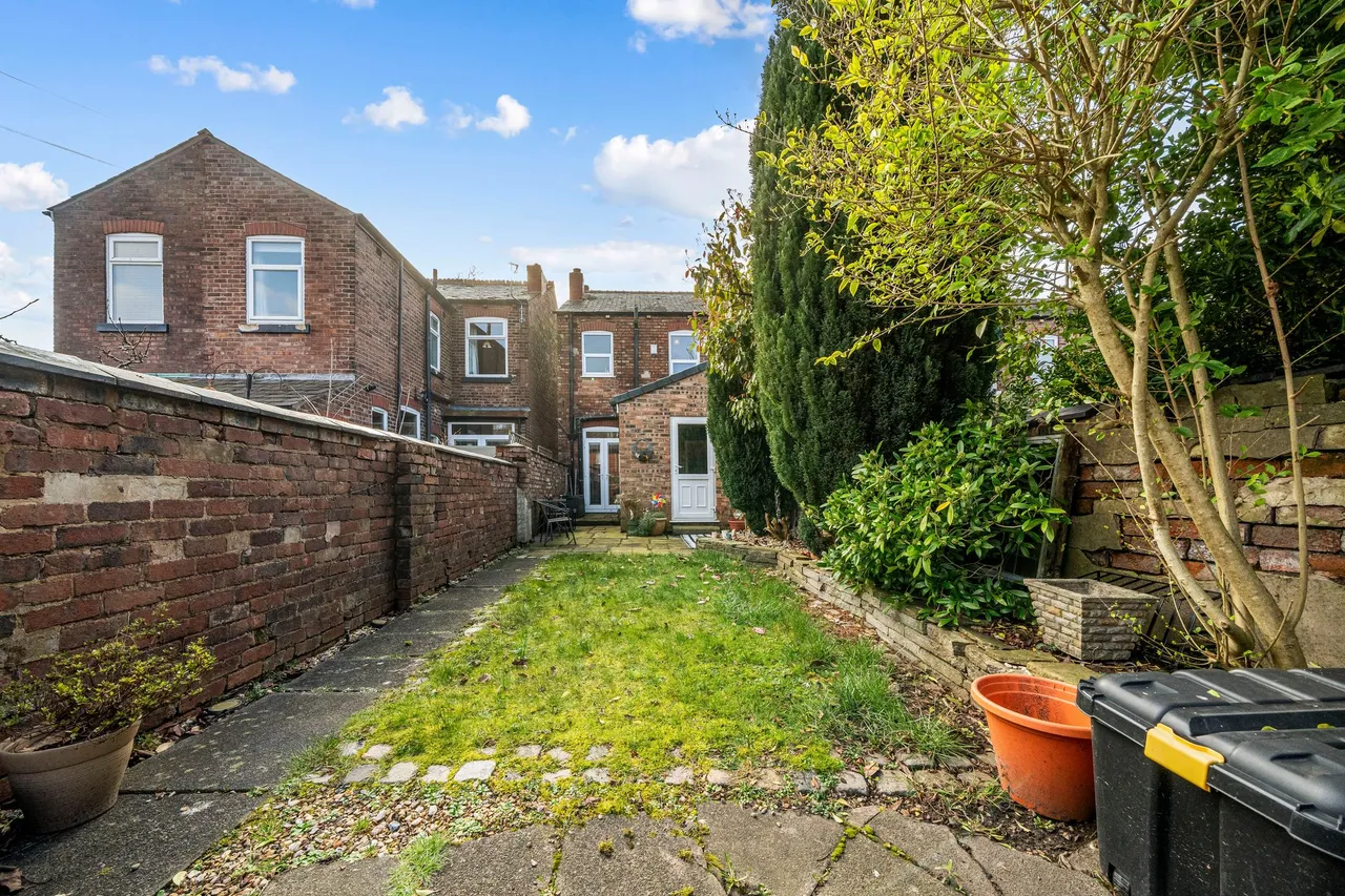 Winmarleigh Gardens, Leigh, Leigh, WN7 3JF, photo 15