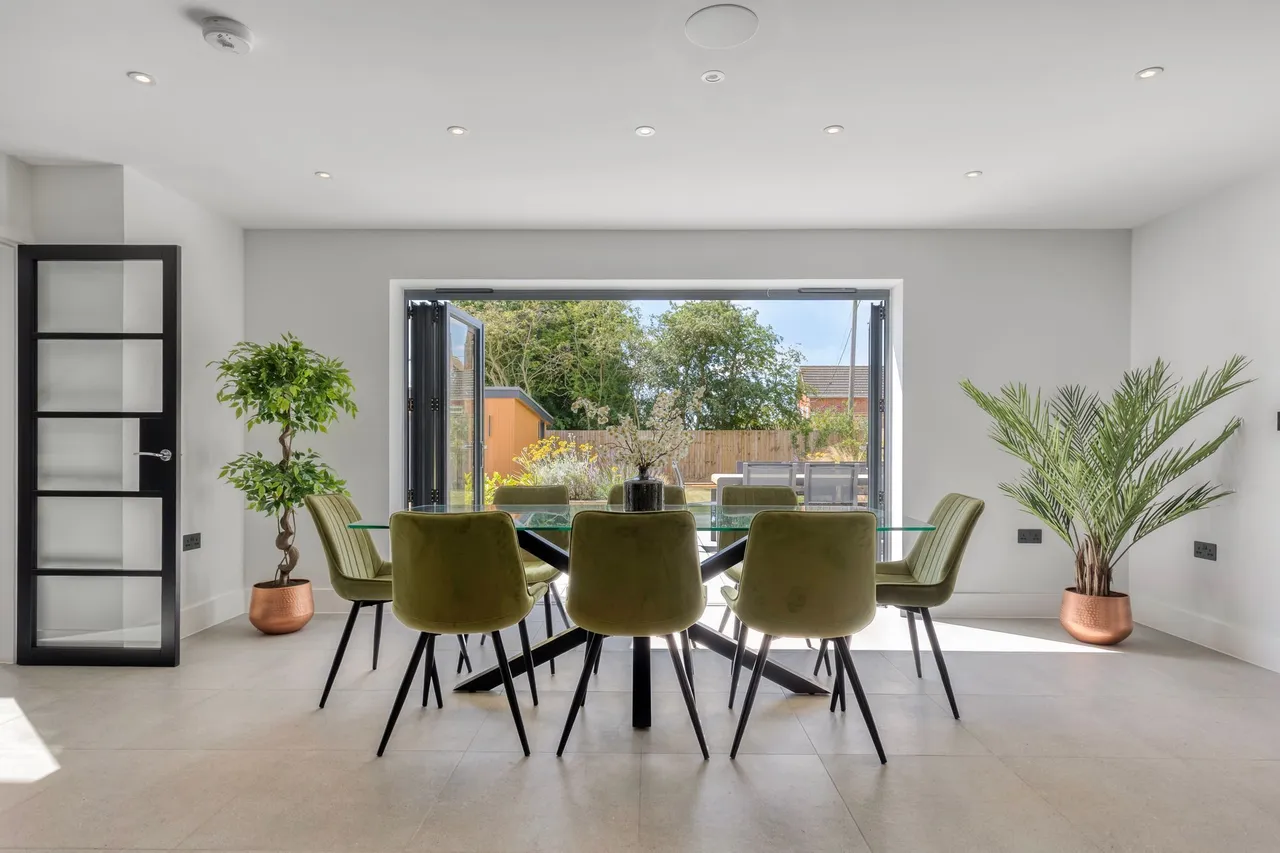 Smart New Build Home in Tibenham, photo 7