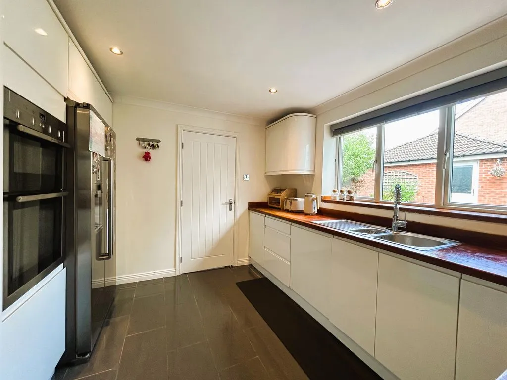 Bransdale Road, Clayhanger, WS8, photo 17