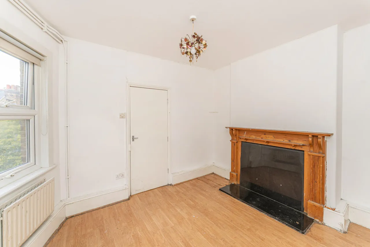 Gladstone Avenue, Wood Green, N22, photo 4